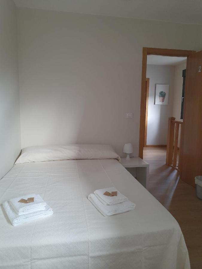Hotel Sleeping Portomarin 1 Esterno foto